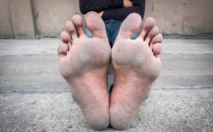 Here’s a FREE youth ministry lesson helping students share the love of Jesus with others.